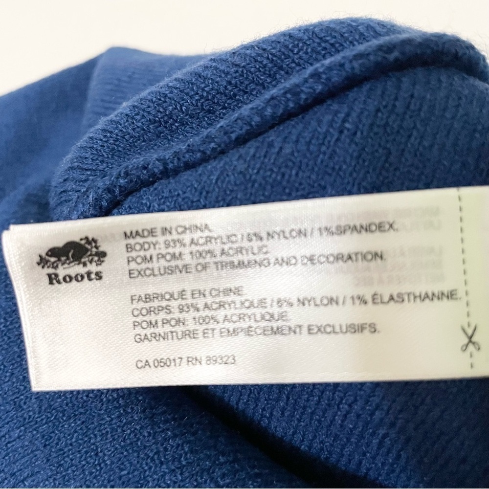 Roots Kids Hockey Toque Blue Pom Pom Hat - Picture 9 of 9